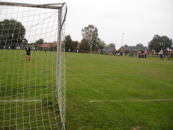 Sportplatz Turnhallenweg - Petershagen/Weser-Neuenknick