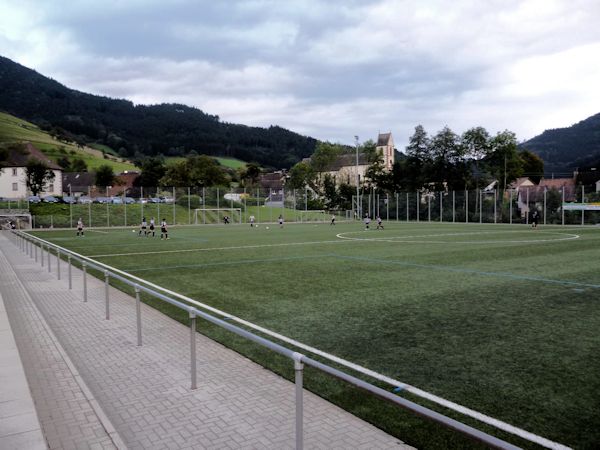 Schloßbergarena Nebenplatz - Simonswald