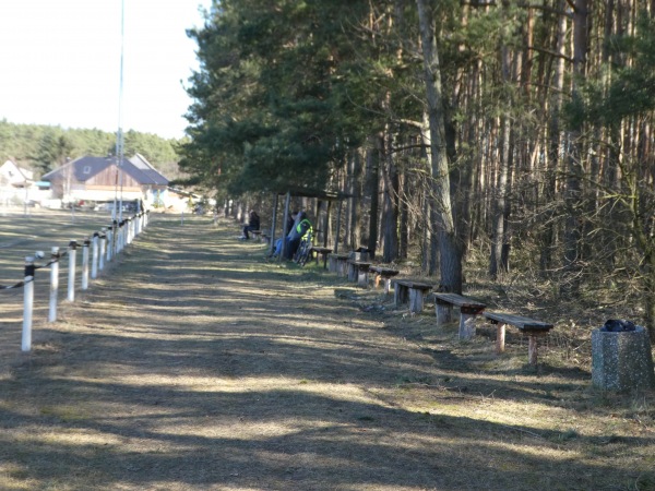 Boisko w Grzmiącej - Cybinka