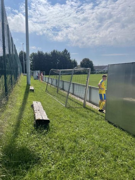 Sportplatz Oberwürzbacher Straße - Mandelbachtal-Ommersheim