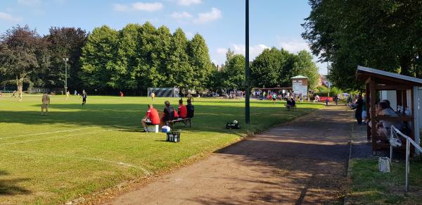 Sportplatz Eimbeckhausen - Bad Münder/Deister-Eimbeckhausen