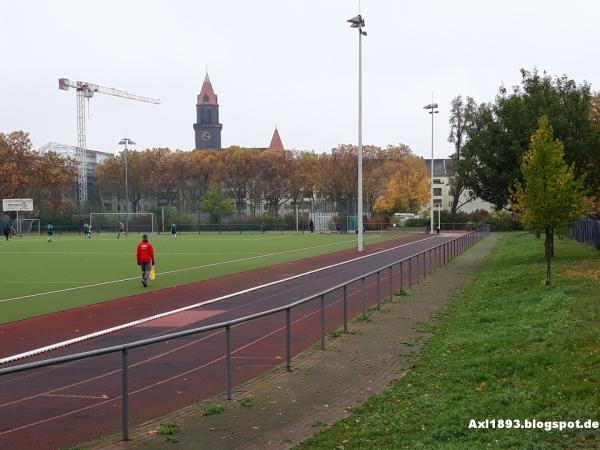 Sochos-Sportplatz - Berlin-Steglitz