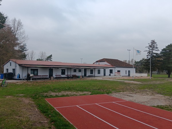 Sportanlage Hiddenhausener Straße - Loitz