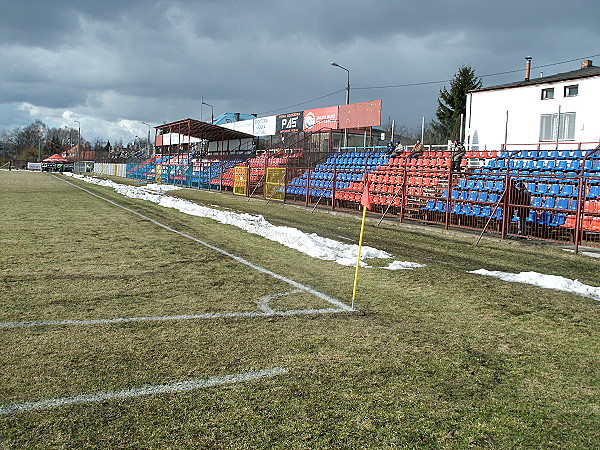 Stadion Dolcanu Ząbki - Ząbki