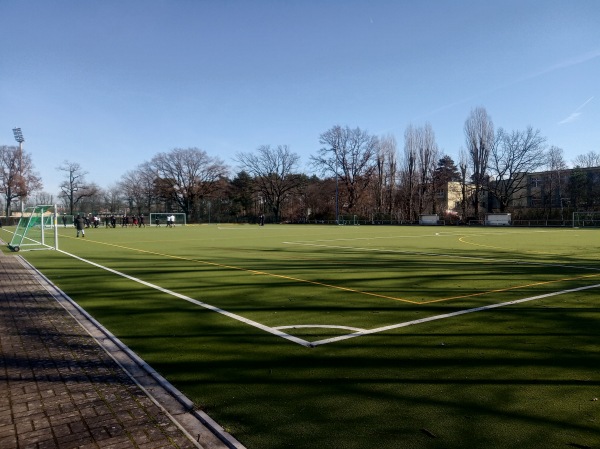 Wally-Wittmann-Sportanlage Platz 2 - Berlin-Charlottenburg