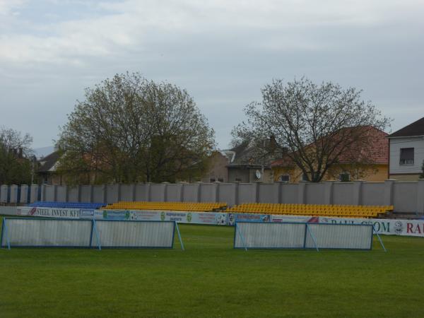 Stadion Avanhard - Mukachevo