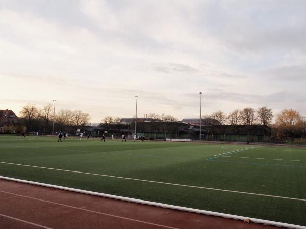 Sportplatz Dieter-Forte-Gesamtschule - Düsseldorf-Eller