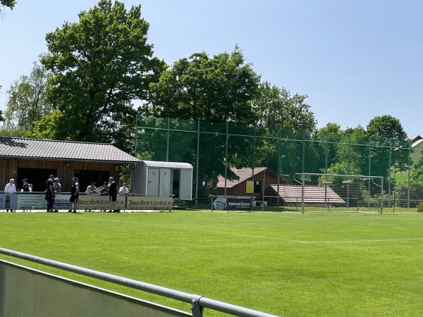 Johann-Häusler-Sportplatz - Stamsried 