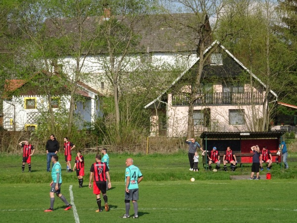 Hřište SK Družba Bukovany - Nový Bor - Bukovany