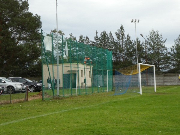 Boisko w Brzeźnicy - Brzeźnica