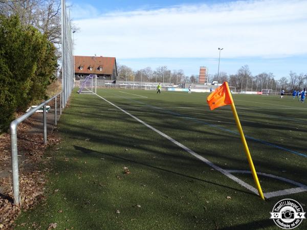 Sportplatz am Mühlbachhof - Stuttgart-Nord