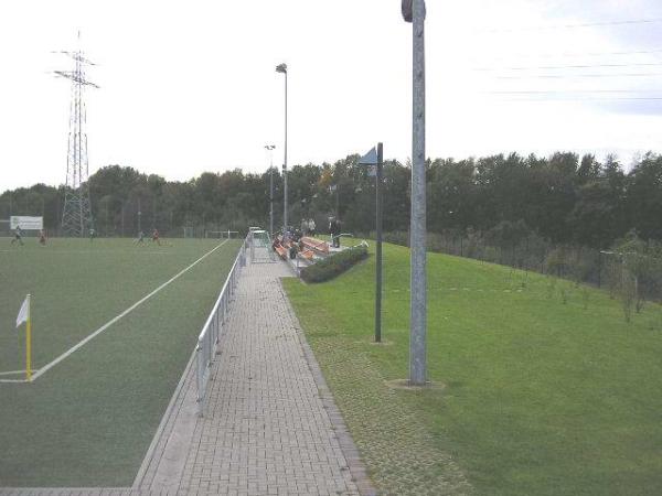 Lhoist Sportpark Platz 2 - Wülfrath