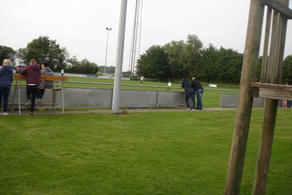 Sportplatz Schmerlecke - Erwitte-Schmerlecke