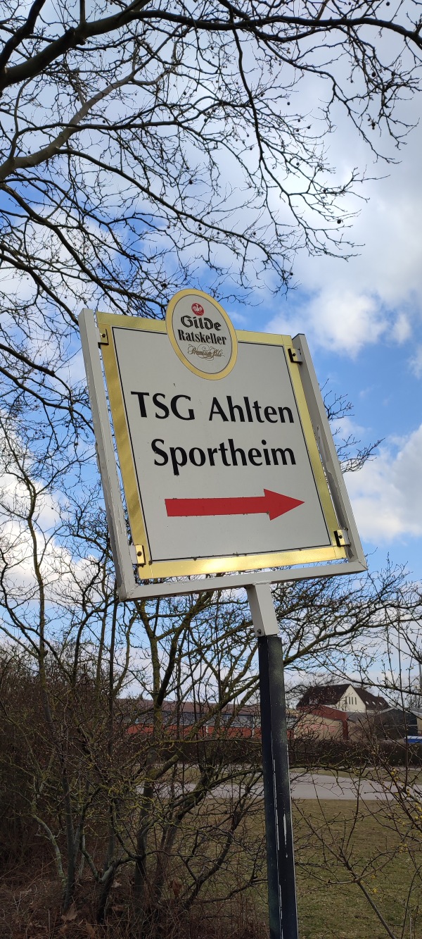 KLH SportPark B-Platz - Lehrte-Ahlten