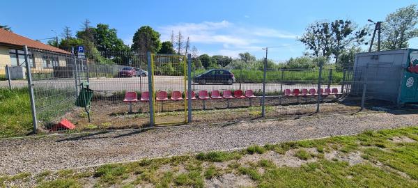 Boisko w Kowale - Kowale