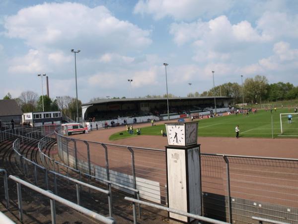 Stadion Uhlenkrug - Essen/Ruhr-Stadtwald