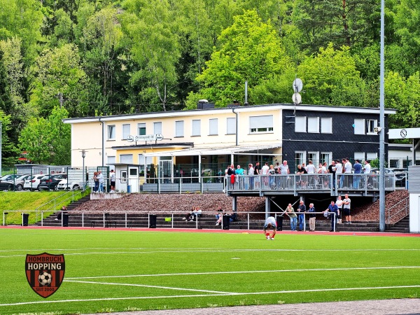 Ludwigseck-Sportplatz - Neunkirchen/Siegerland-Salchendorf
