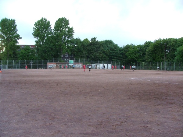 Sportplatz Meerweinstraße (alt) - Hamburg-Barmbek