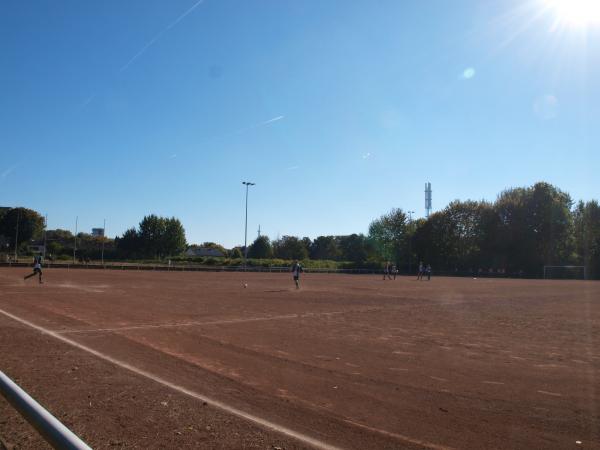 Bezirkssportanlage Kaßlerfeld - Duisburg-Kaßlerfeld