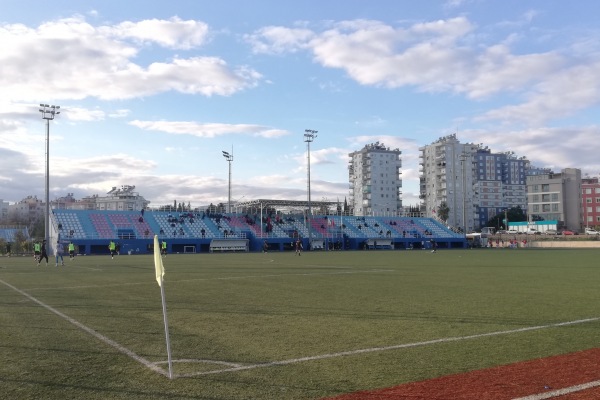 Zeytinköy 3 Nolu Futbol Sahasi - Antalya