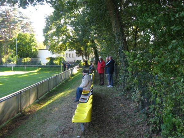 Waldstadion im Sportpark Spicher Höhen - Troisdorf-Spich