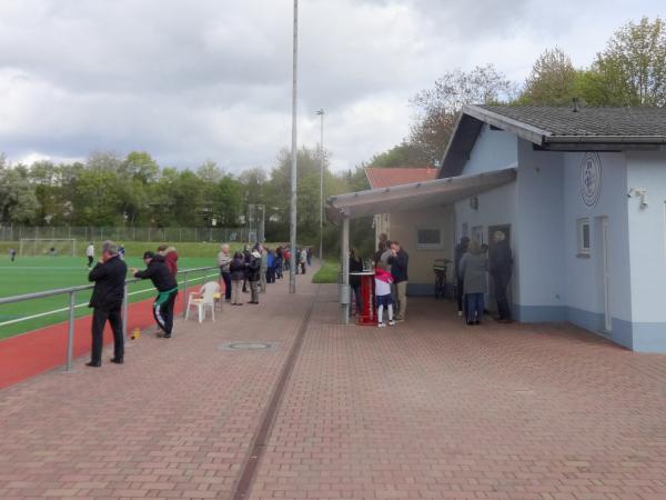 Sportanlage Am Bandweidenweg - Klein-Winternheim