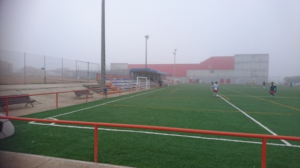 Campo Municipal Genci Fulgencio Gomez - Villares de la Reina, CL
