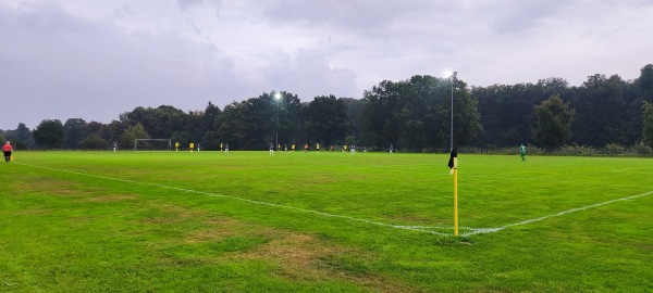 Sportanlage Auhäger Straße B-Platz - Sachsenhagen