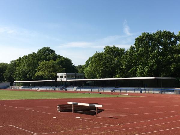 Erika-Fisch-Stadion im Sportpark Hannover - Hannover-Calenberger Neustadt