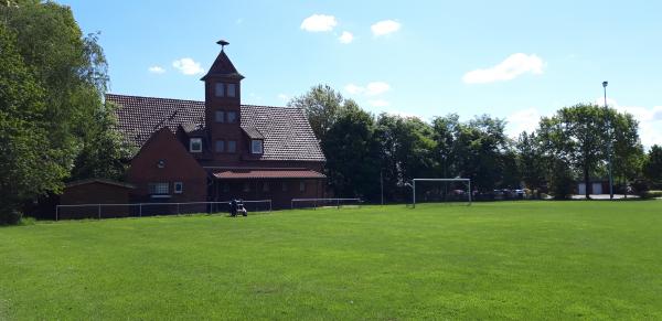 Sportplatz Ovenstädt - Petershagen/Weser-Ovenstädt