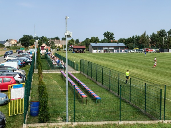 Stadion w Starowicach - Grodków
