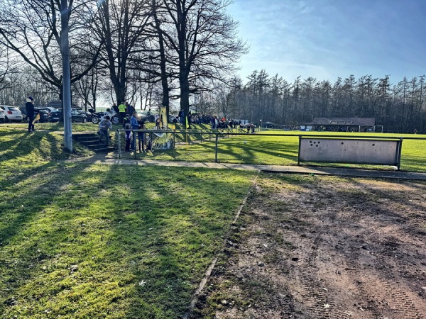 Eichenwaldstadion - Marienmünster-Bredenborn