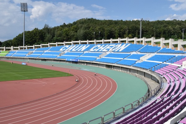 Chuncheon Songam Sports Town Main Stadium - Chuncheon
