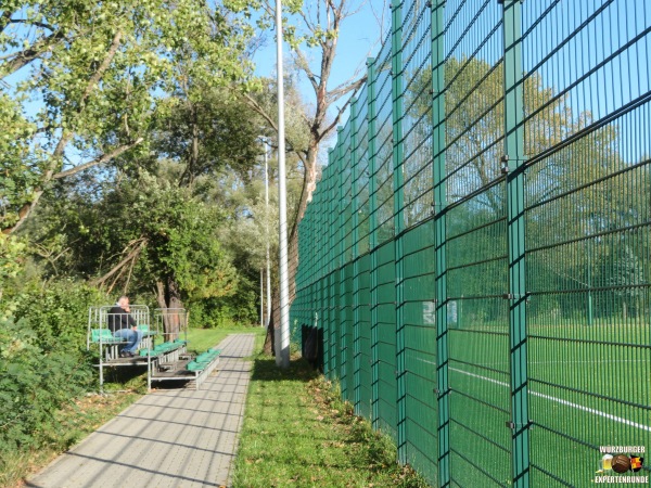Stadion Miejski Hutnik Kraków Boisko obok B - Kraków