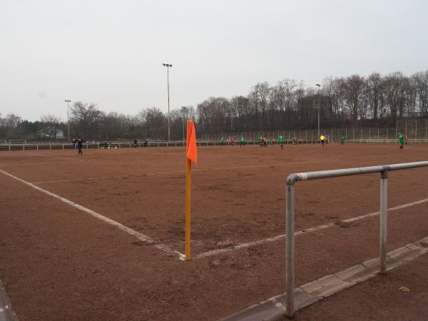 Bezirkssportanlage Haus-Knipp-Straße - Duisburg-Beeckerwerth