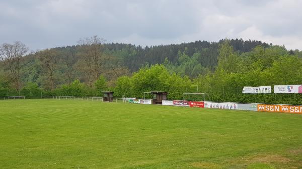 Sportplatz am Köpfchen - Steinbach-Hallenberg