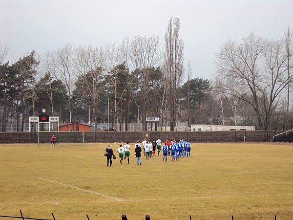 Stadion der Hüttenwerker auf den Sportanlagen Waldstraße - Eisenhüttenstadt