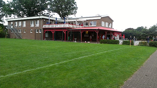 Kleines Alsterstadion - Tangstedt/Stormarn-Wilstedt