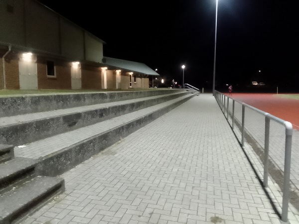 Sportplatz Kreuzwegschule - Salzhausen