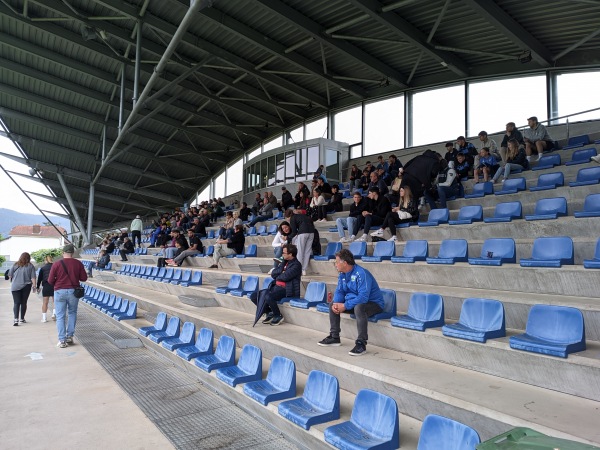 Stade Victor Tenthorey - Éloyes