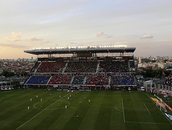 Estadio Pedro Bidegaín - Buenos Aires, BA