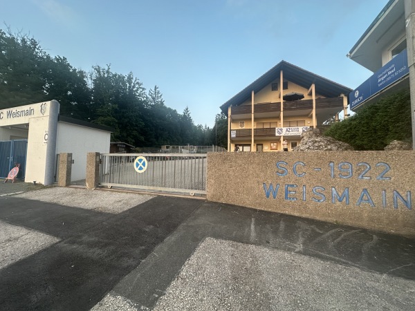 Waldstadion - Weismain