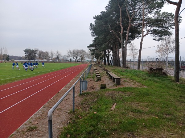 Sportanlage Hiddenhausener Straße - Loitz