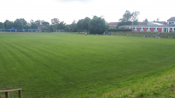 Sportanlage Mönkbergseck B-Platz - Quarnbek-Strohbrück