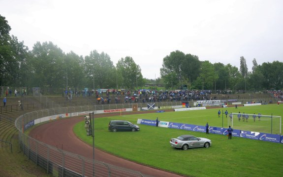 Stadion am Bornheimer Hang - Frankfurt/Main-Bornheim