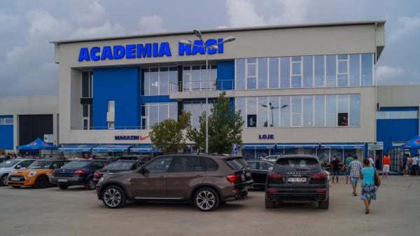 Stadionul Central al Academiei de Fotbal Gheorghe Hagi - Ovidiu