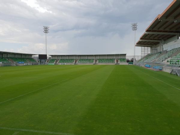 Fehérvári úti stadion - Paks