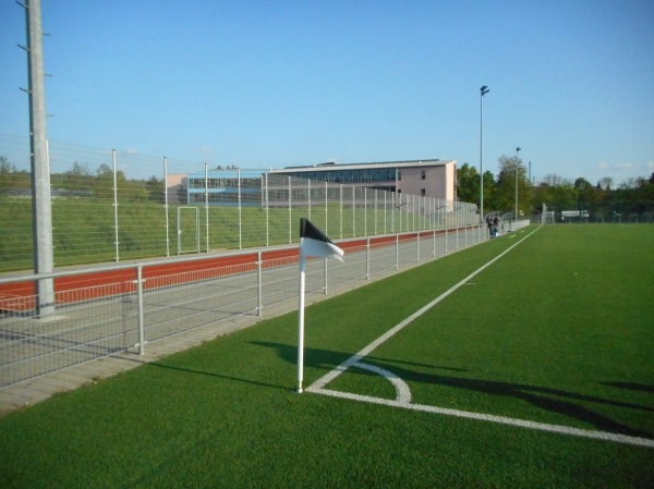 Stadion an den Schienen Nebenplatz - Remchingen-Singen