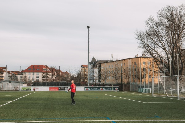 Sportplatz Eibenstocker Straße - Dresden-Striesen