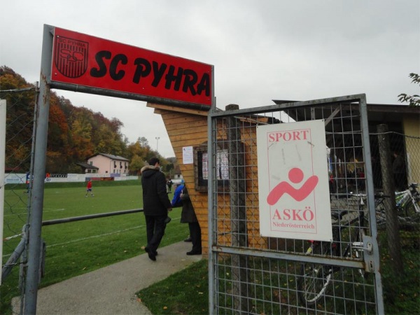 Heuberg Stadion - Pyhra
